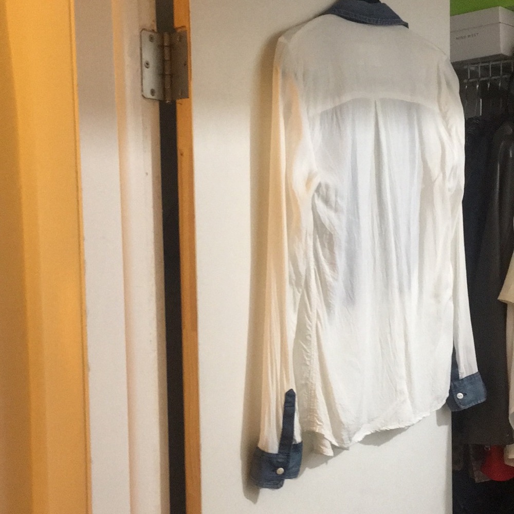 3/30 ⚡️ Bcbg generation shirt - Picture 5 of 5